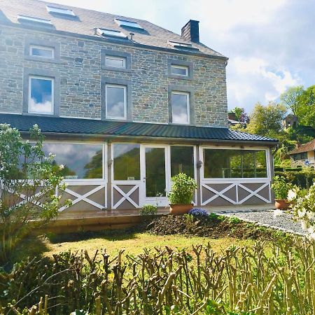 Logis Le P'Tit Rouillon Au Rythme De La Meuse Lägenhet Annevoie-Rouillon Exteriör bild