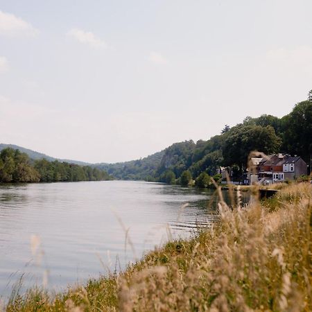 Logis Le P'Tit Rouillon Au Rythme De La Meuse Lägenhet Annevoie-Rouillon Exteriör bild