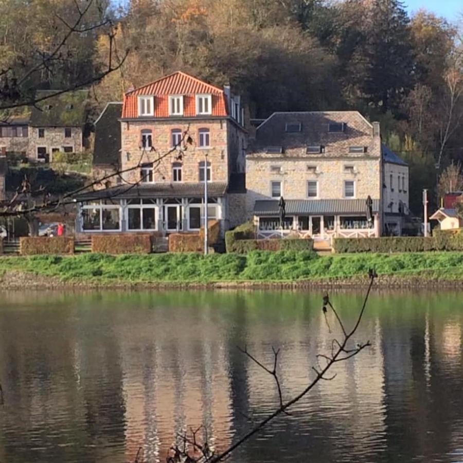 Logis Le P'Tit Rouillon Au Rythme De La Meuse Lägenhet Annevoie-Rouillon Exteriör bild